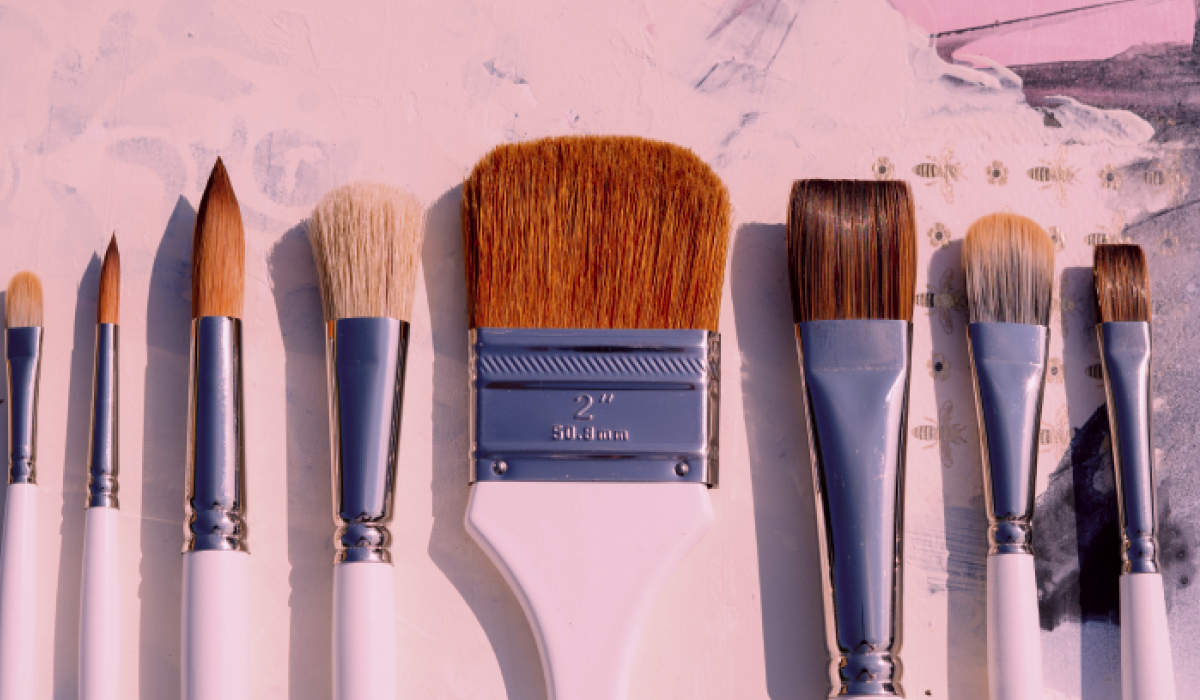 An Artist s Guide How to Choose Your Paint Brushes